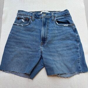 Abercrombie & fitch shorts size 27